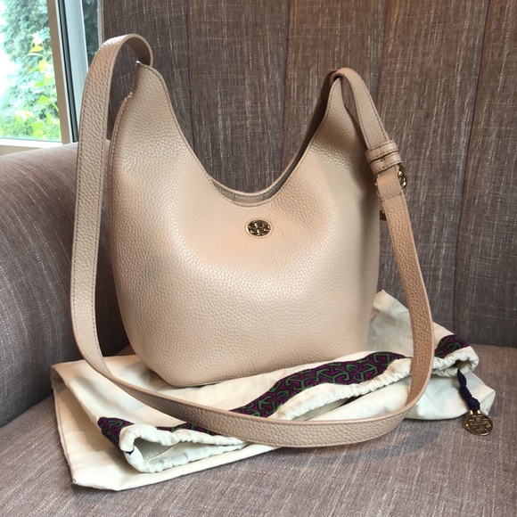 Tory Burch Handbags - Tory Burch shoulder bag